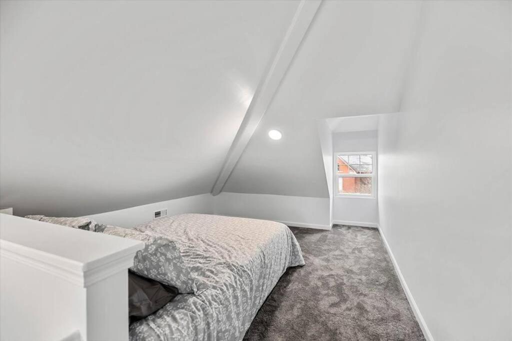 Holiday home Centrally Located Renovated